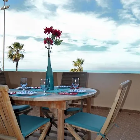 Amazing Frontal #traveller's Awards2023