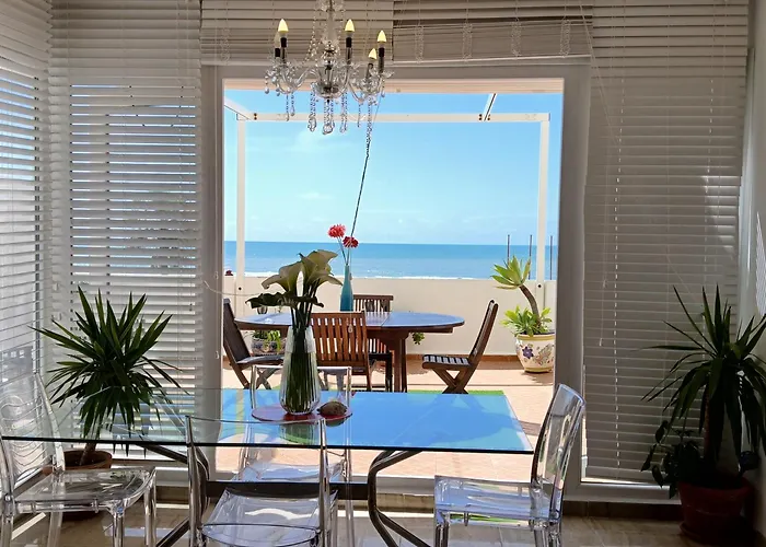 Amazing Frontal #traveller's Awards2023 *