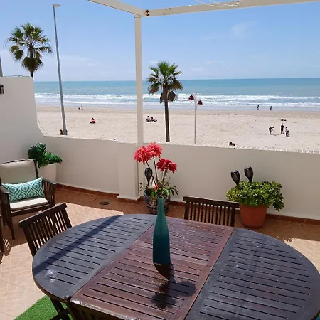 Apartment Amazing Frontal #traveller's Awards2023 Cadiz