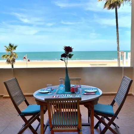 Apartment Amazing Frontal #traveller's Awards2023 Cadiz