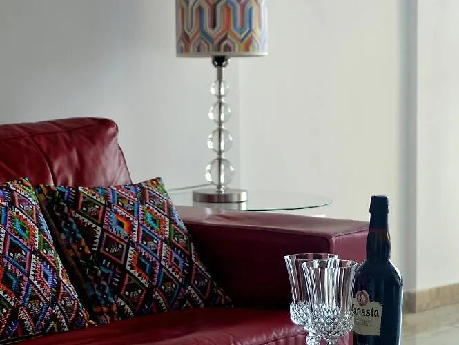 Amazing Frontal #traveller's Awards2023 아파트 *