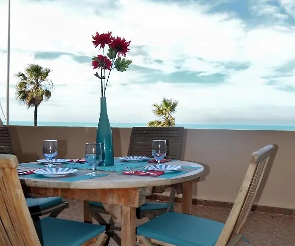 Amazing Frontal #traveller's Awards2023